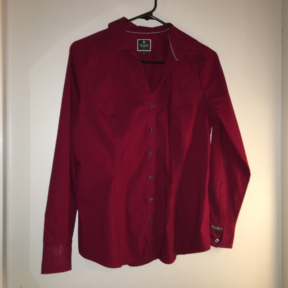 Express Essential Red Shirt - Picture 8 of 8